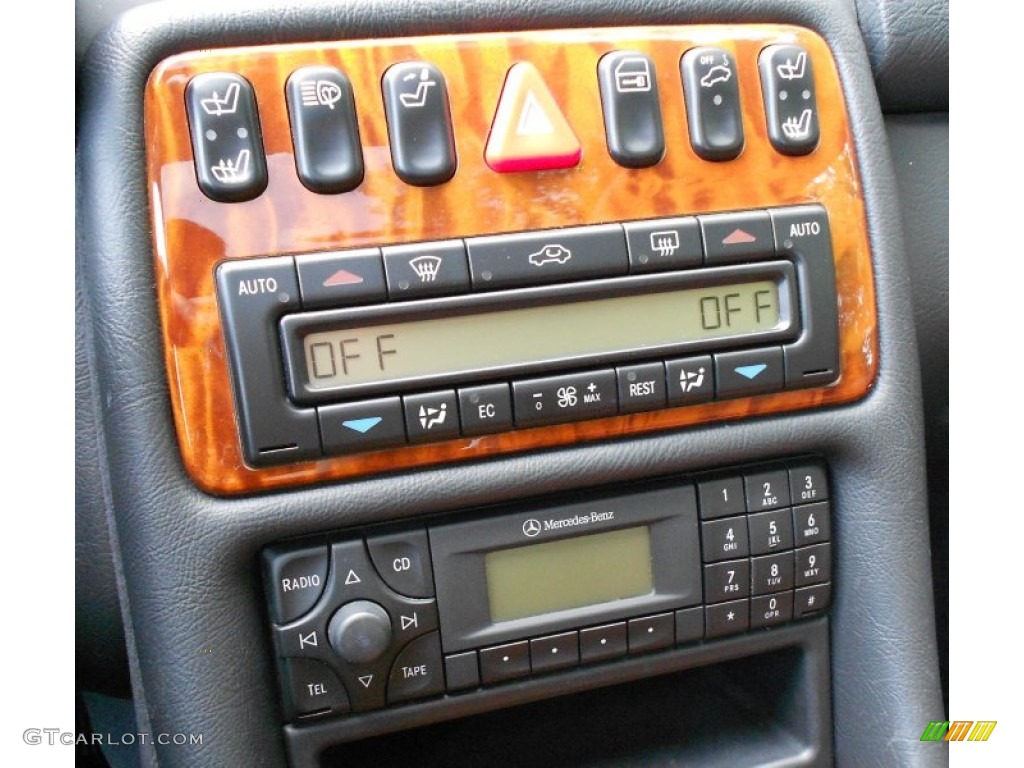 2000 Mercedes-Benz CLK 430 Coupe Controls Photos