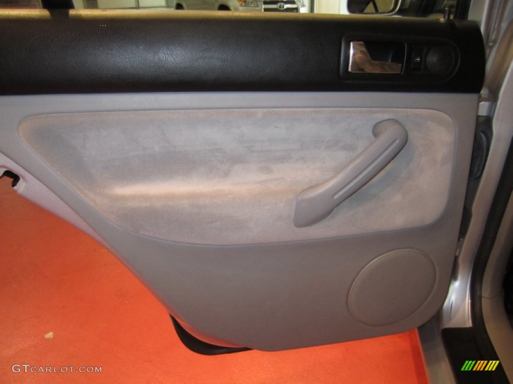 2002 Jetta GLS Sedan - Reflex Silver Metallic / Grey photo #18