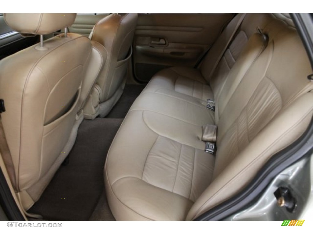 Medium Parchment Interior 2000 Ford Crown Victoria LX Sedan Photo #54744499