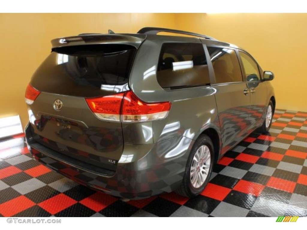 2011 Sienna XLE - Predawn Gray Mica / Bisque photo #4