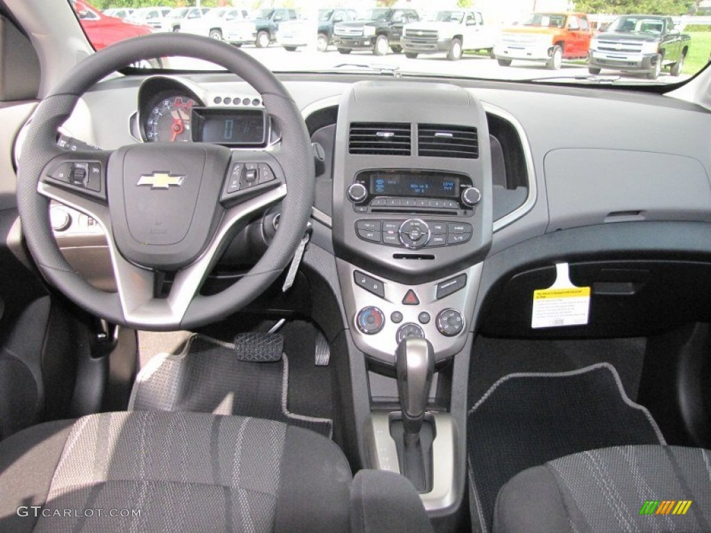 2012 Chevrolet Sonic LT Hatch Jet Black/Dark Titanium Dashboard Photo #54749044