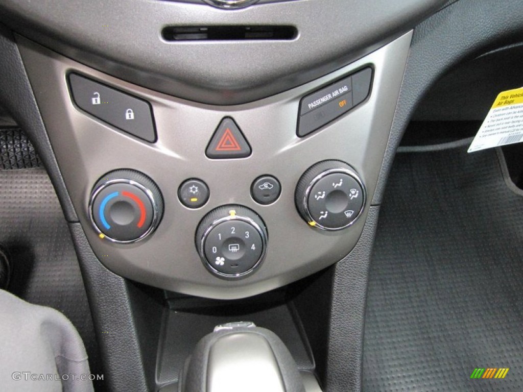 2012 Chevrolet Sonic LT Hatch Controls Photo #54749199