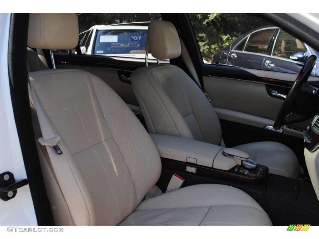 2009 S 550 4Matic Sedan - designo Mystic White / Black/Savanna photo #9