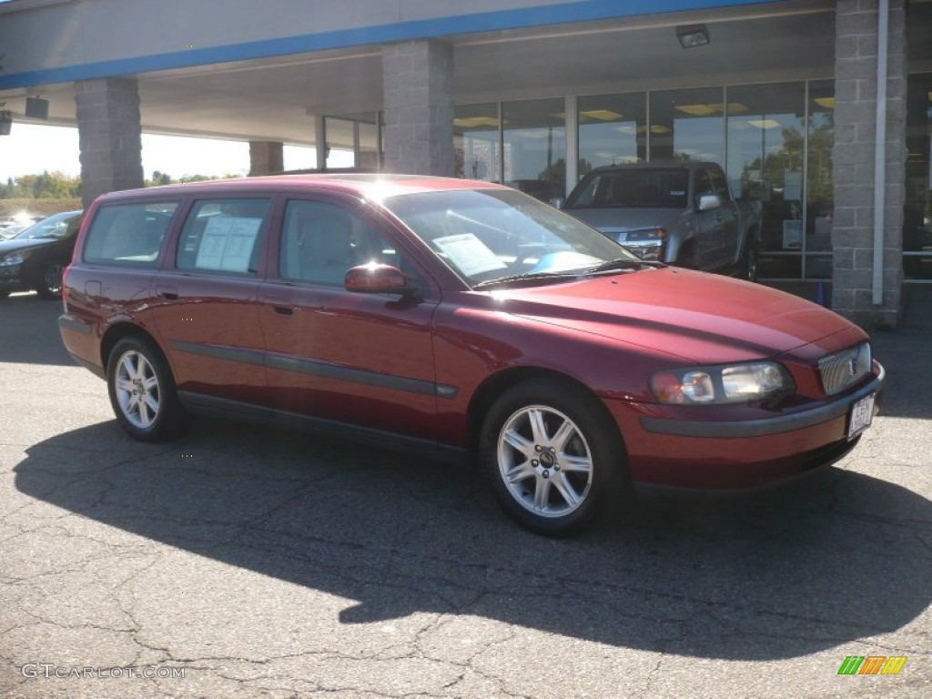 2004 V70 2.4 - Ruby Red Metallic / Beige/Light Sand photo #1