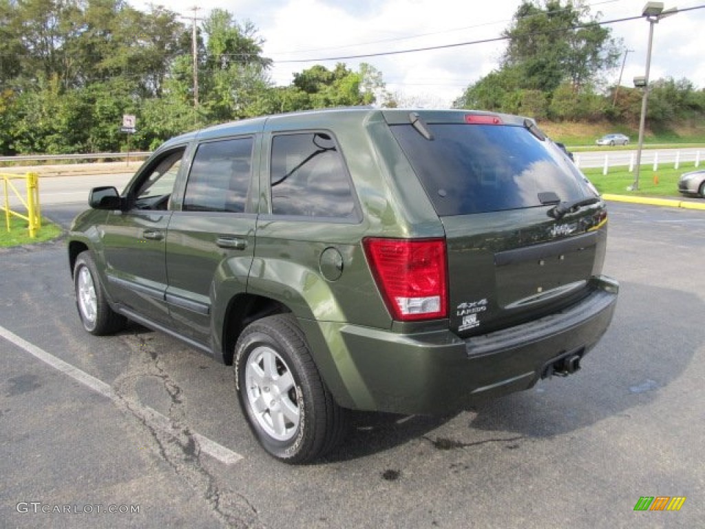 2008 Grand Cherokee Laredo 4x4 - Jeep Green Metallic / Khaki photo #7