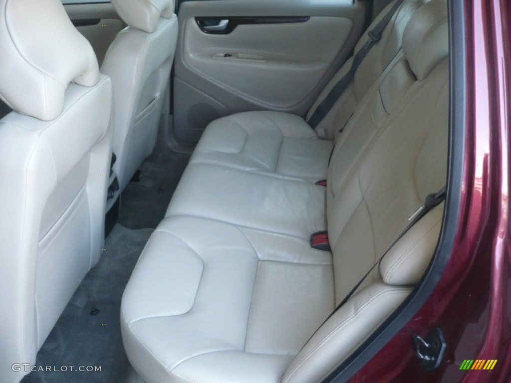 2004 V70 2.4 - Ruby Red Metallic / Beige/Light Sand photo #10