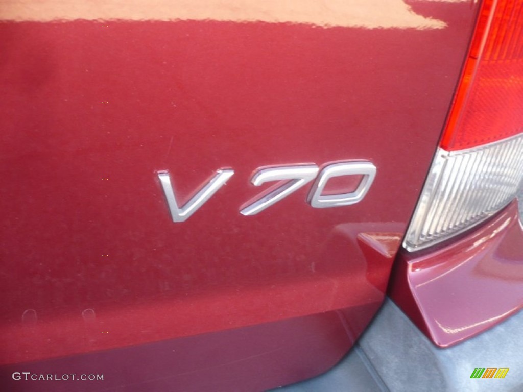 2004 V70 2.4 - Ruby Red Metallic / Beige/Light Sand photo #12