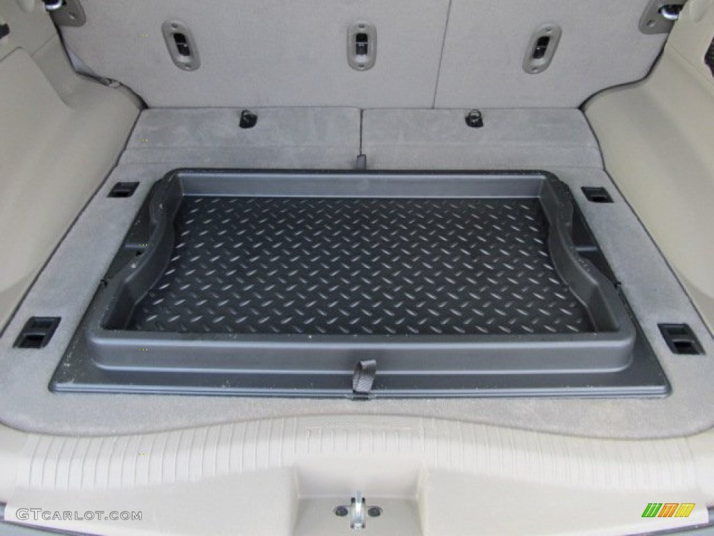 2008 Jeep Grand Cherokee Laredo 4x4 Trunk Photo #54751380