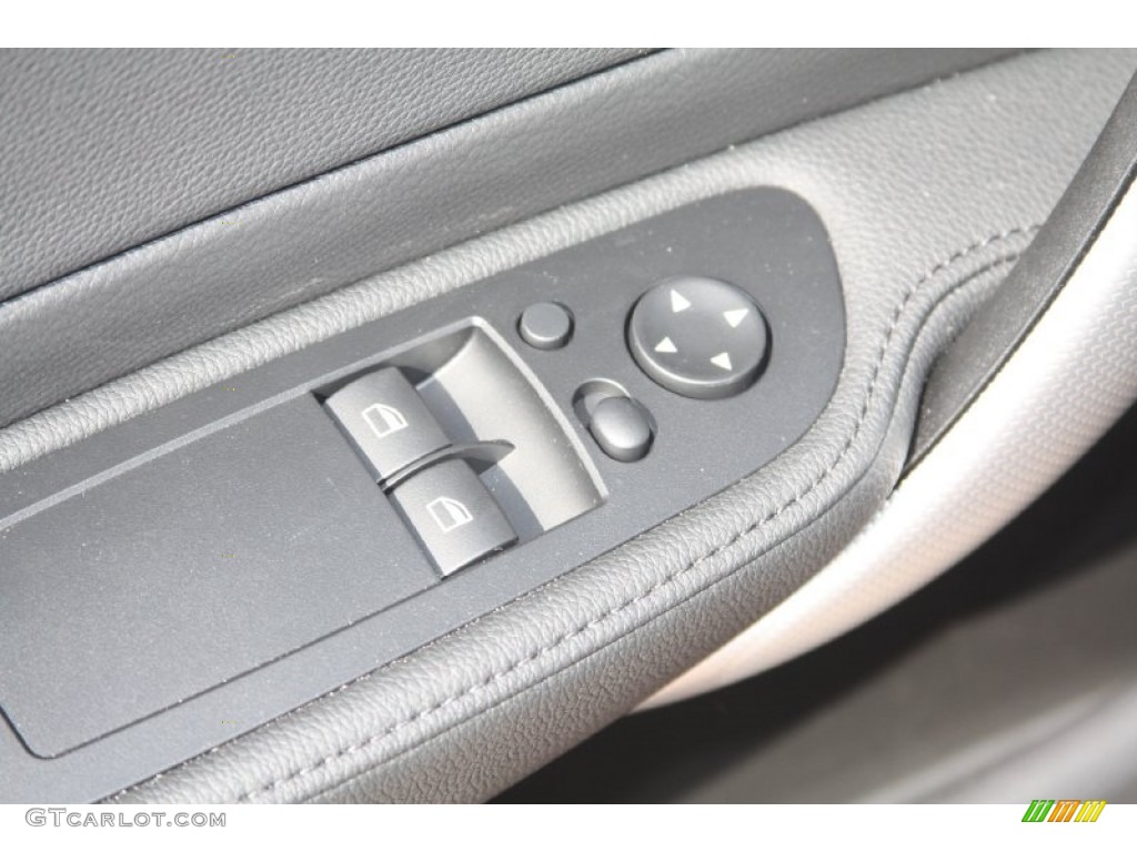 2012 1 Series 128i Coupe - Jet Black / Black photo #13