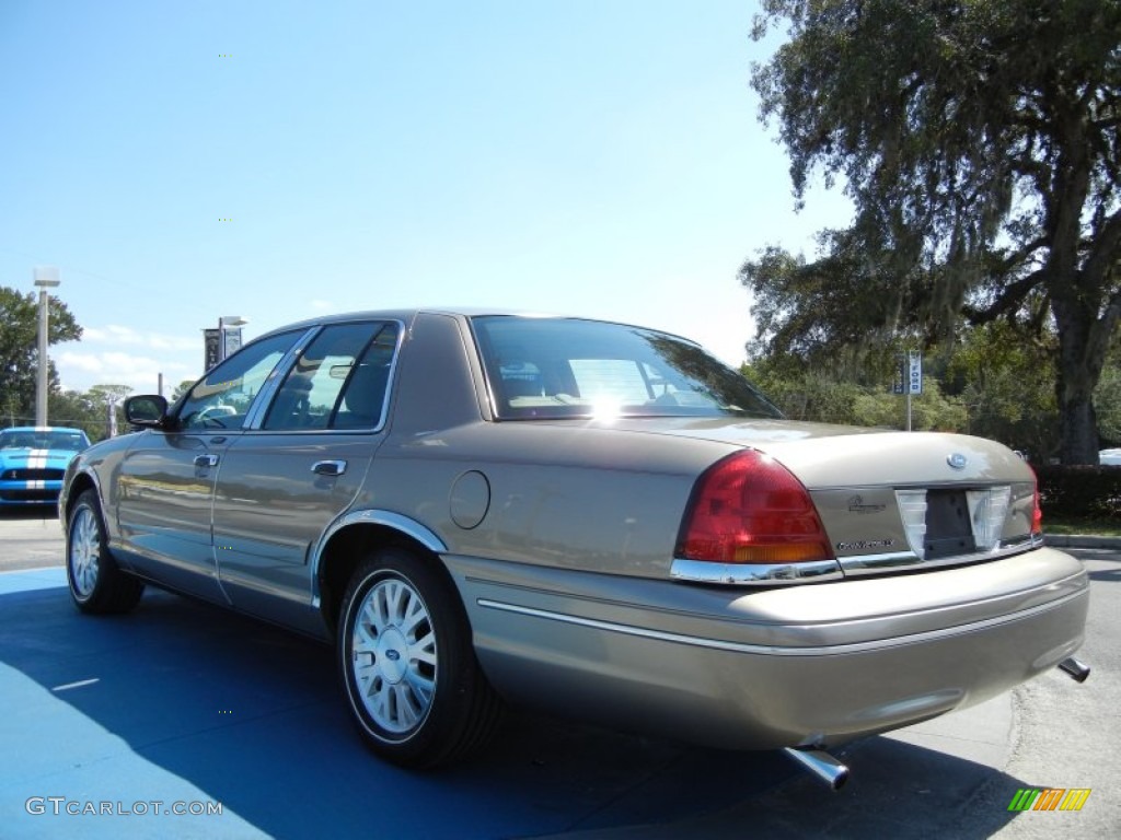 2003 Crown Victoria LX - Arizona Beige Metallic / Medium Parchment photo #3