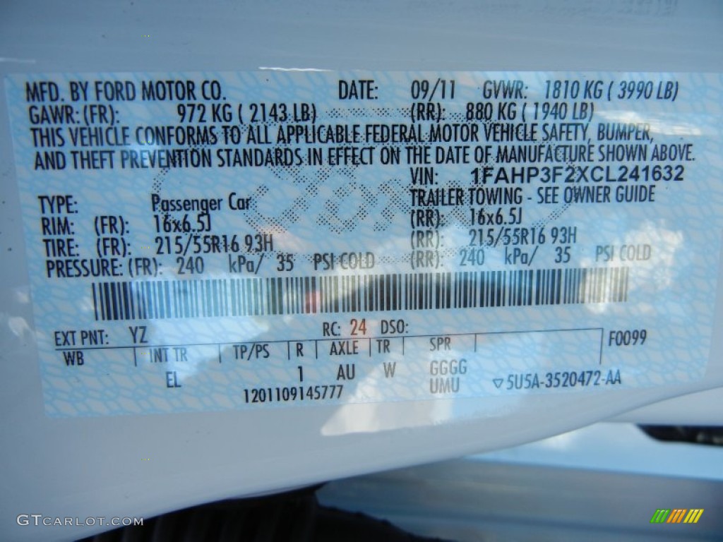 2012 Focus SE Sedan - Oxford White / Stone photo #12