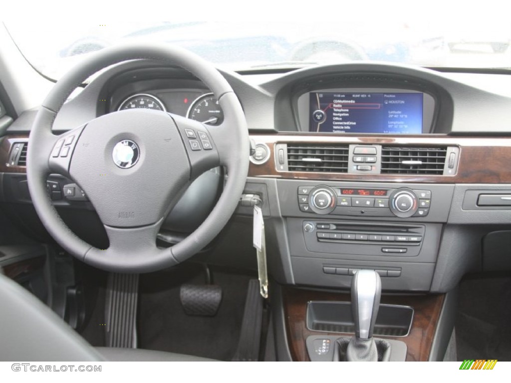 2011 3 Series 328i Sedan - Black Sapphire Metallic / Black Dakota Leather photo #25