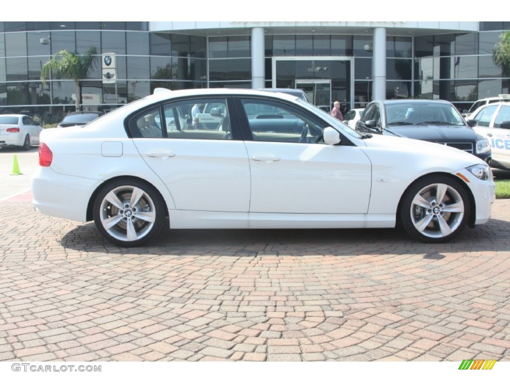 2011 3 Series 335i Sedan - Alpine White / Beige Dakota Leather photo #3
