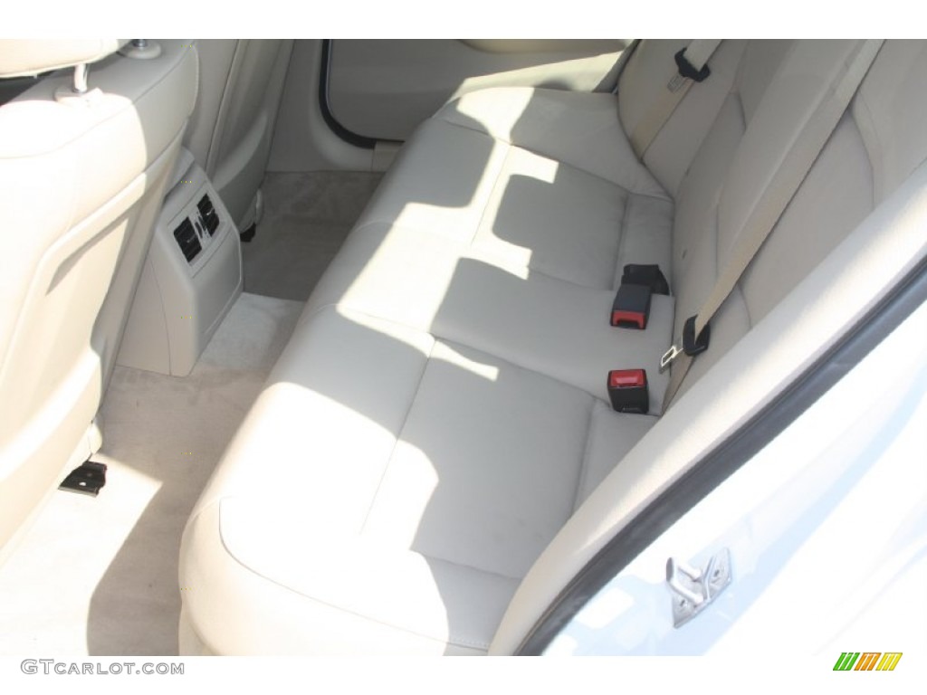 2011 3 Series 335i Sedan - Alpine White / Beige Dakota Leather photo #11