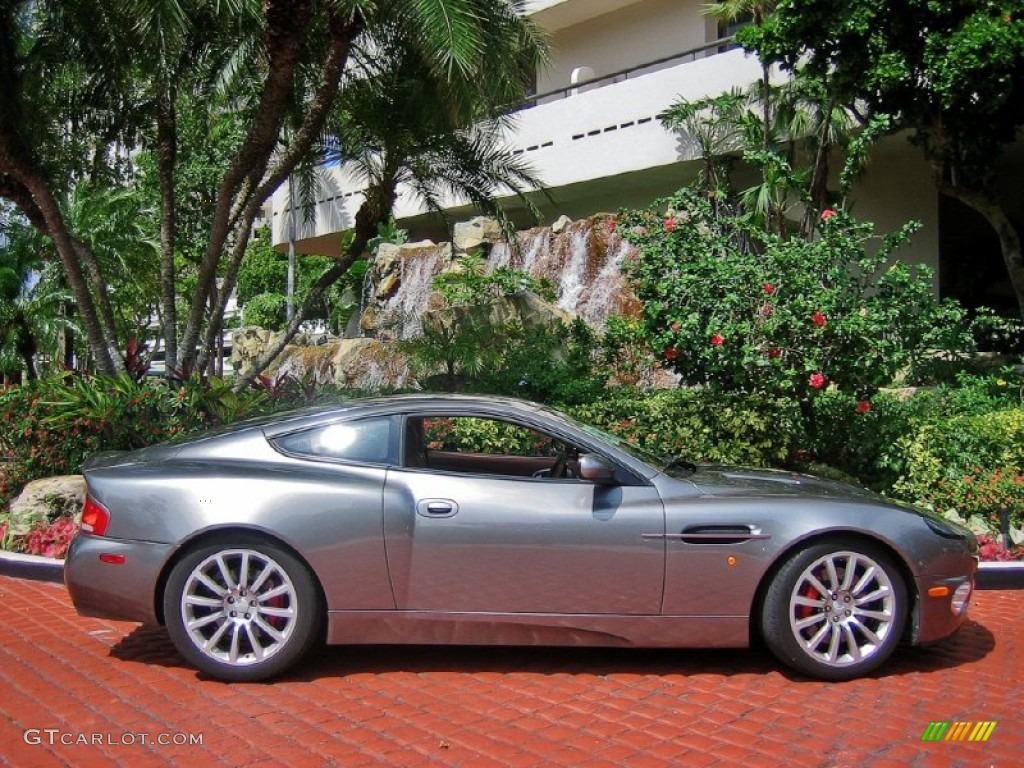Tungsten Silver 2003 Aston Martin Vanquish Standard Vanquish Model Exterior Photo #54761649