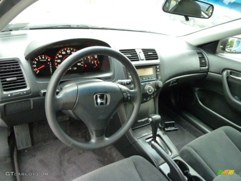 2005 Honda Accord LX Special Edition Coupe Black Dashboard Photo #54761805