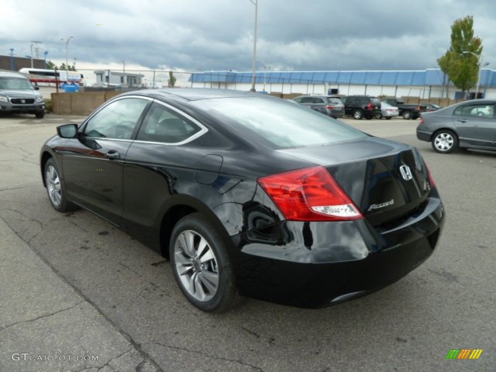 2012 Honda accord lx black #3