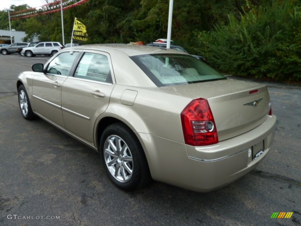 Light Sandstone Metallic 2009 Chrysler 300 Touring Exterior Photo #54764055