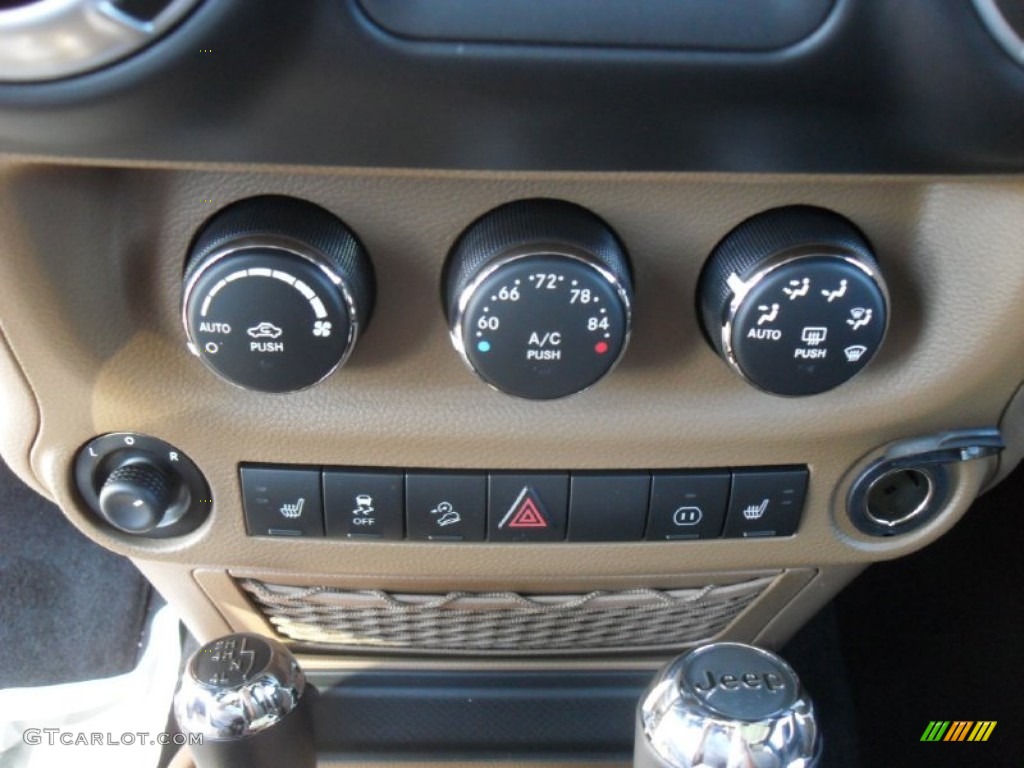 2012 Jeep Wrangler Unlimited Sahara 4x4 Controls Photo #54764722