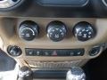 2012 Jeep Wrangler Unlimited Sahara 4x4 Controls