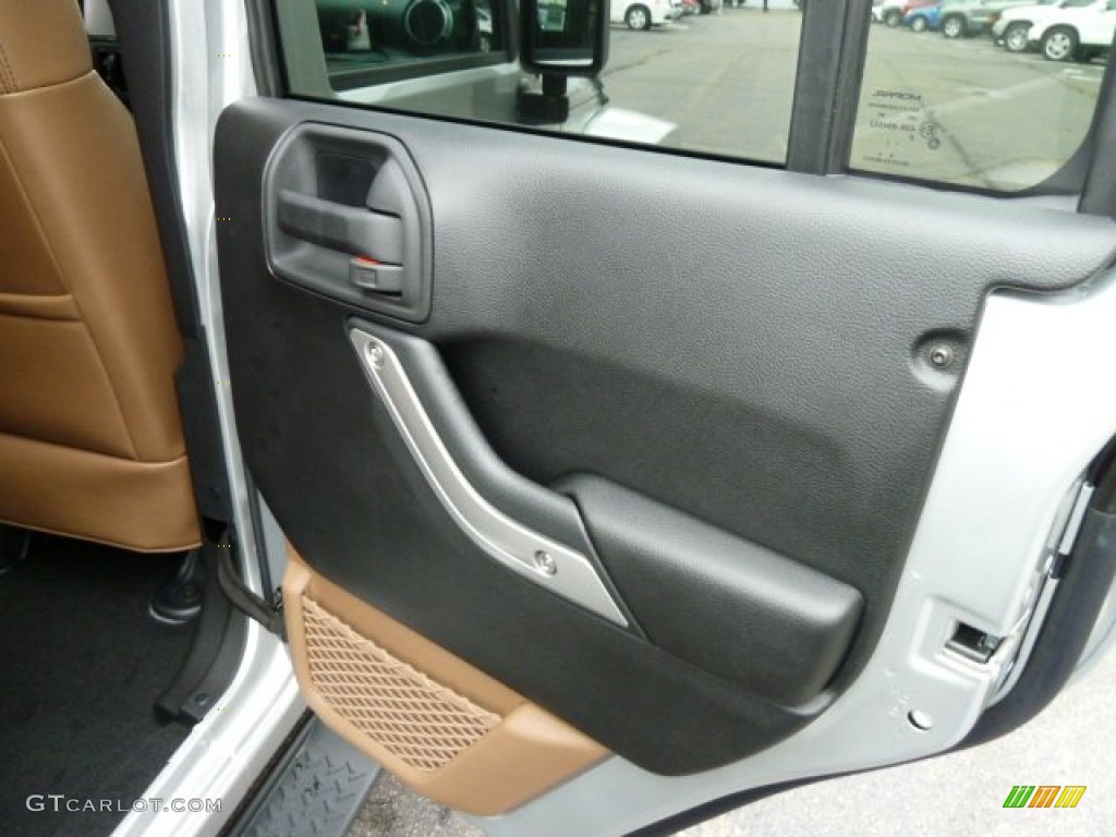 2012 Jeep Wrangler Unlimited Sahara 4x4 Black/Dark Saddle Door Panel Photo #54765260