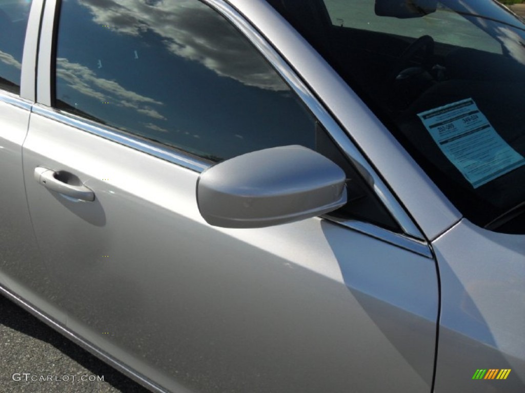 2012 300  - Bright Silver Metallic / Black photo #21