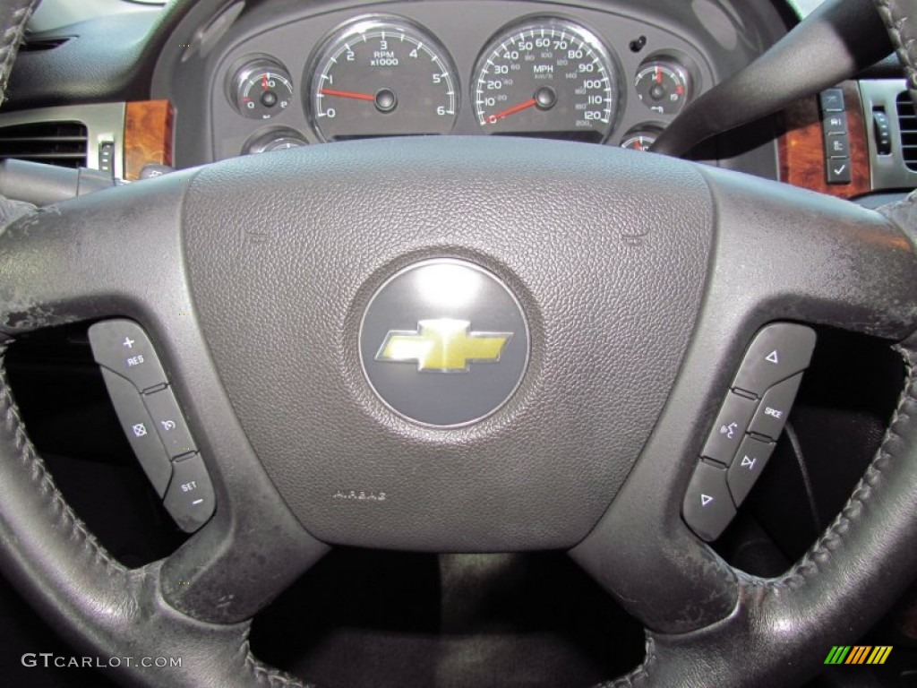 2007 Chevrolet Avalanche LS Controls Photo #54766110