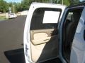 Summit White - Yukon XL 1500 SLT Photo No. 19