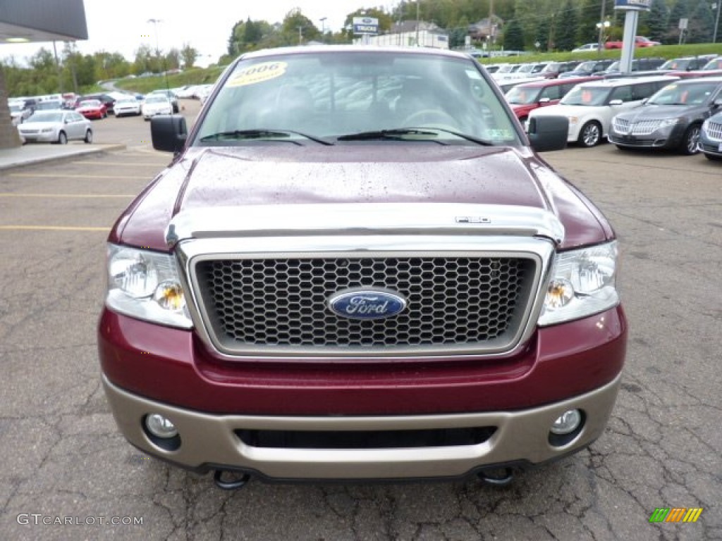 2006 F150 Lariat SuperCrew 4x4 - Dark Toreador Red Metallic / Tan photo #7