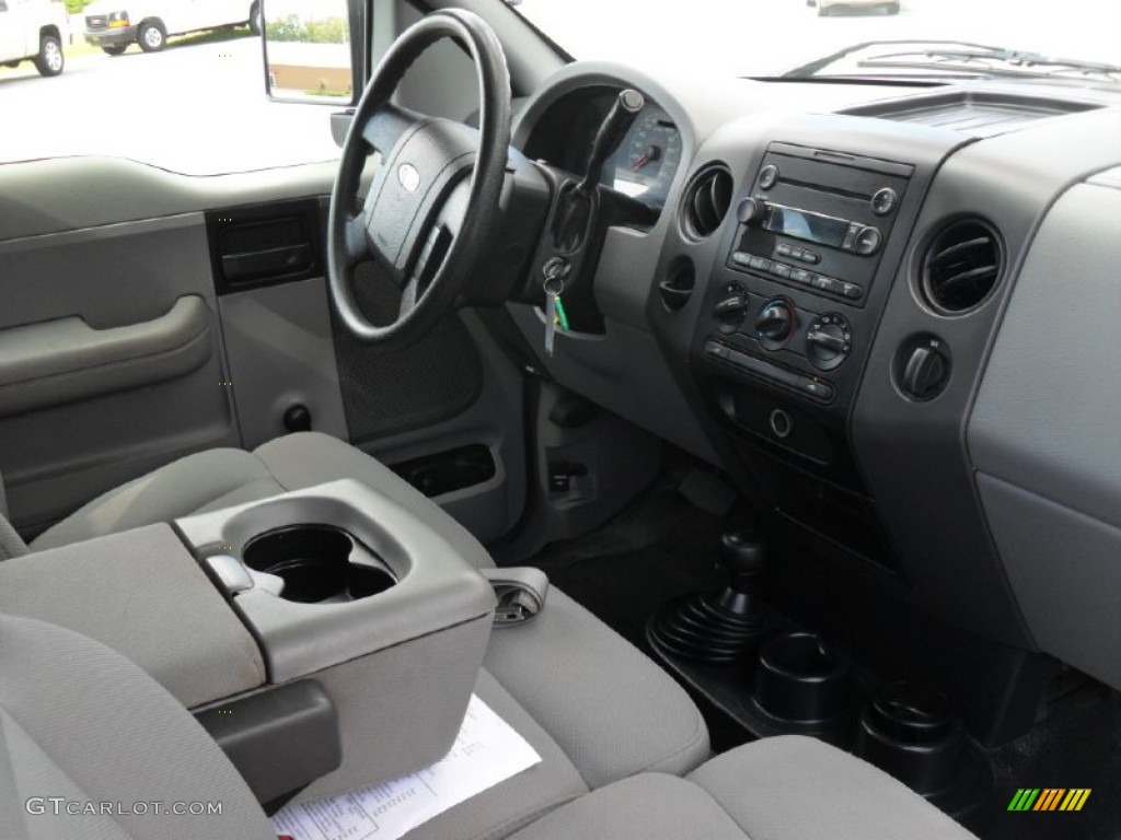 2006 F150 STX SuperCab 4x4 - Dark Shadow Grey Metallic / Medium Flint photo #20