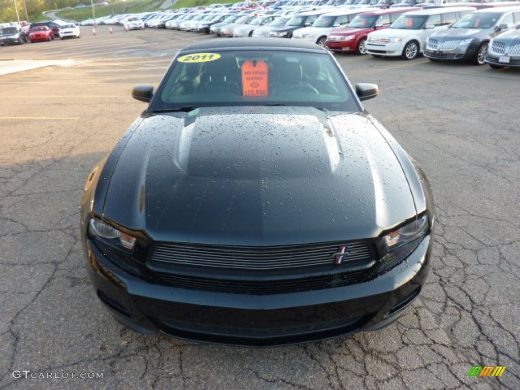 2011 Mustang V6 Premium Convertible - Ebony Black / Charcoal Black photo #7