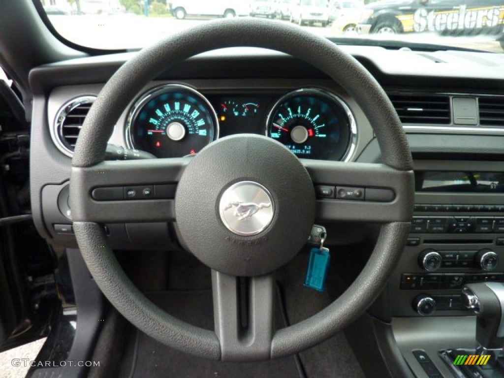 2011 Ford Mustang GT Convertible Charcoal Black Steering Wheel Photo #54772774