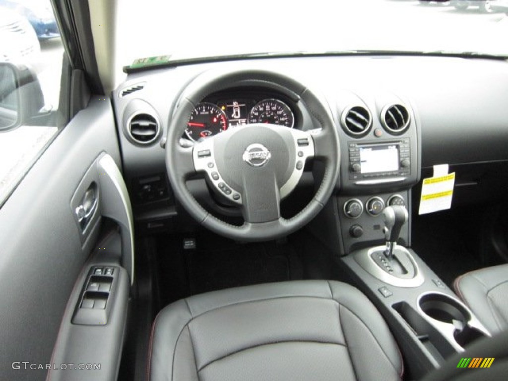 2011 Rogue SL AWD - Wicked Black / Black photo #14