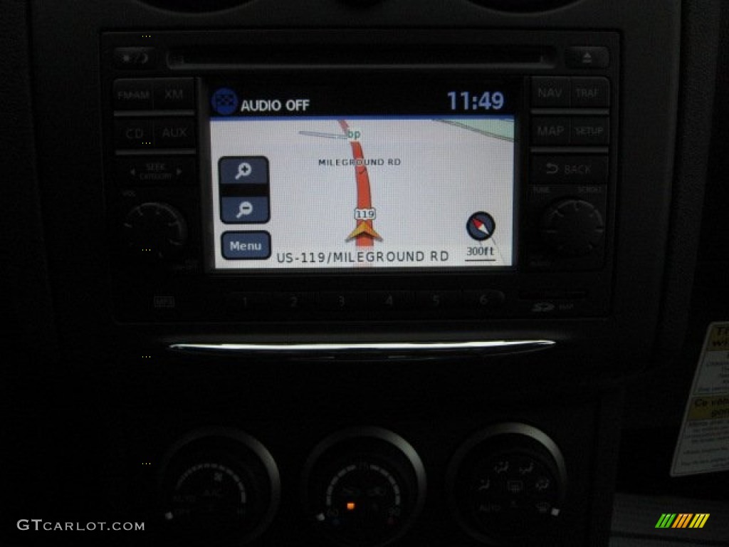 2011 Rogue SL AWD - Wicked Black / Black photo #19