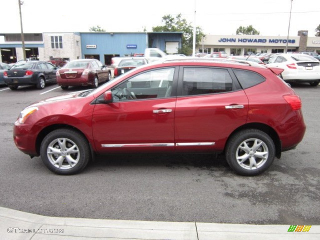 2011 Rogue SV AWD - Cayenne Red / Gray photo #4