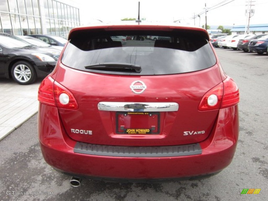 2011 Rogue SV AWD - Cayenne Red / Gray photo #6