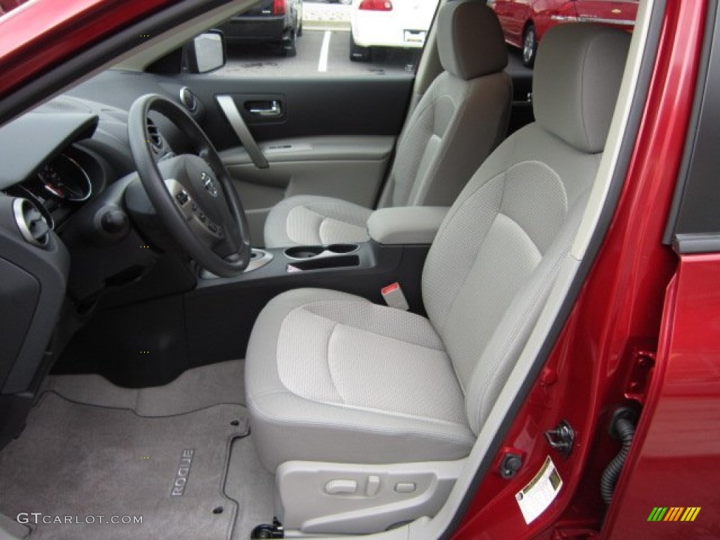 2011 Rogue SV AWD - Cayenne Red / Gray photo #15