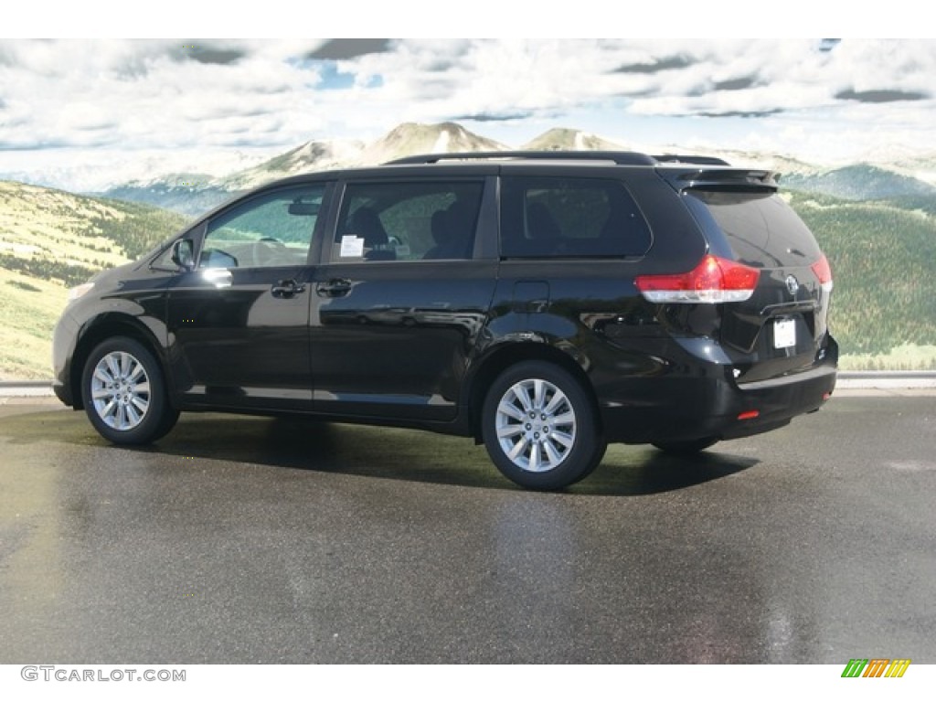 2012 Sienna LE AWD - Black / Light Gray photo #3