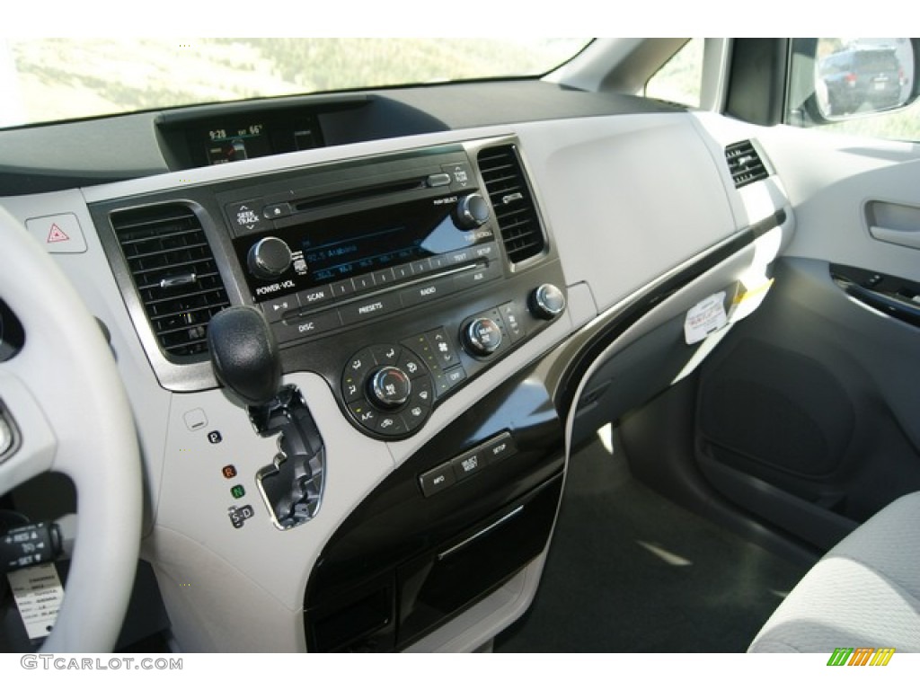 2012 Toyota Sienna LE AWD Light Gray Dashboard Photo #54776622