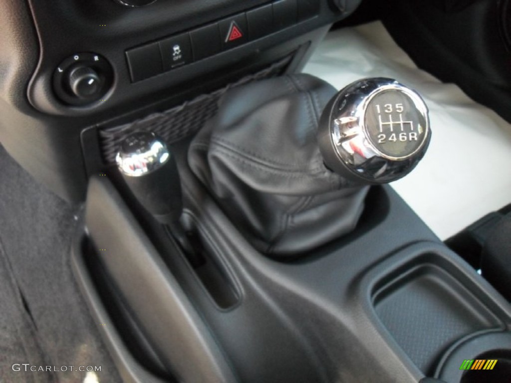 2012 Jeep Wrangler Sport S 4x4 5 Speed Automatic Transmission Photo #54778056
