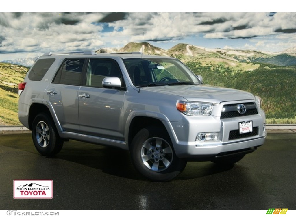 2011 4Runner SR5 4x4 - Classic Silver Metallic / Graphite photo #1