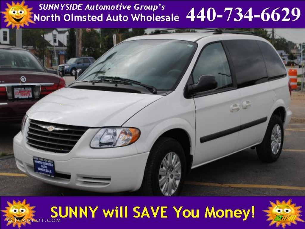 Stone White Chrysler Town & Country