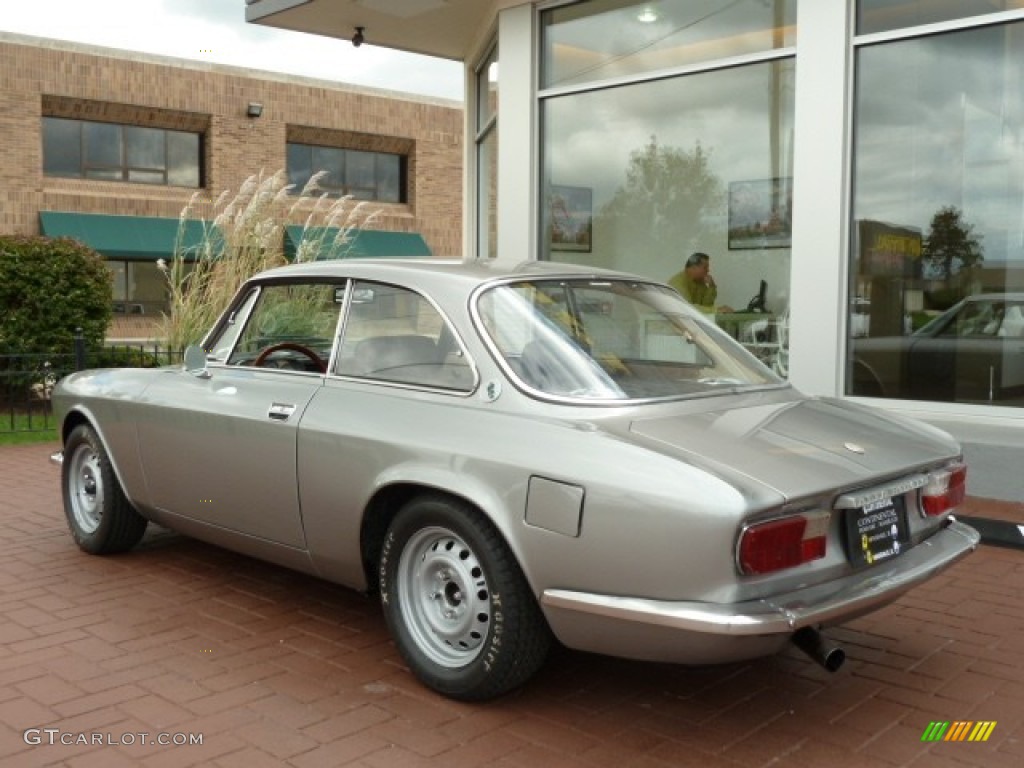 Gray 1974 Alfa Romeo GTV 2000 Exterior Photo #54782813