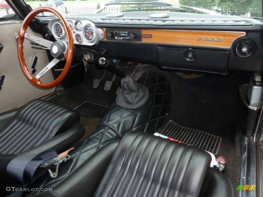 1974 Alfa Romeo GTV 2000 Dashboard Photos
