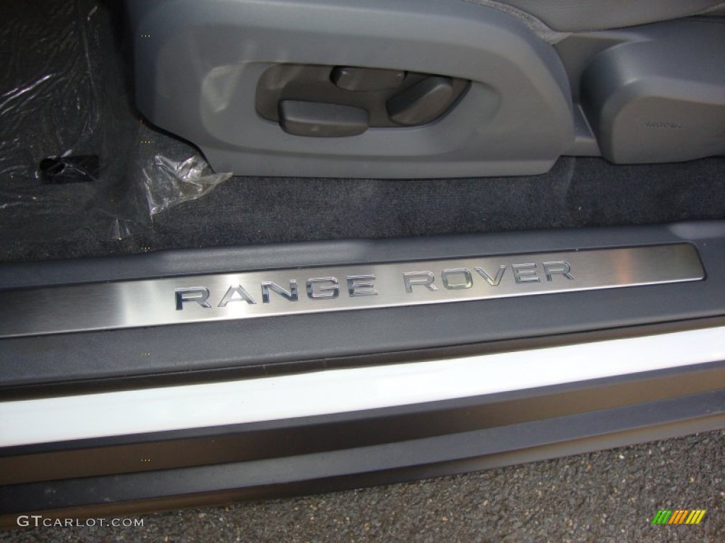 2012 Land Rover Range Rover Evoque Coupe Dynamic Marks and Logos Photos