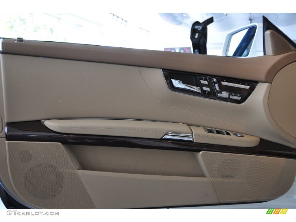 2010 Mercedes-Benz CL 550 4Matic Cashmere/Savannah Door Panel Photo #54785238