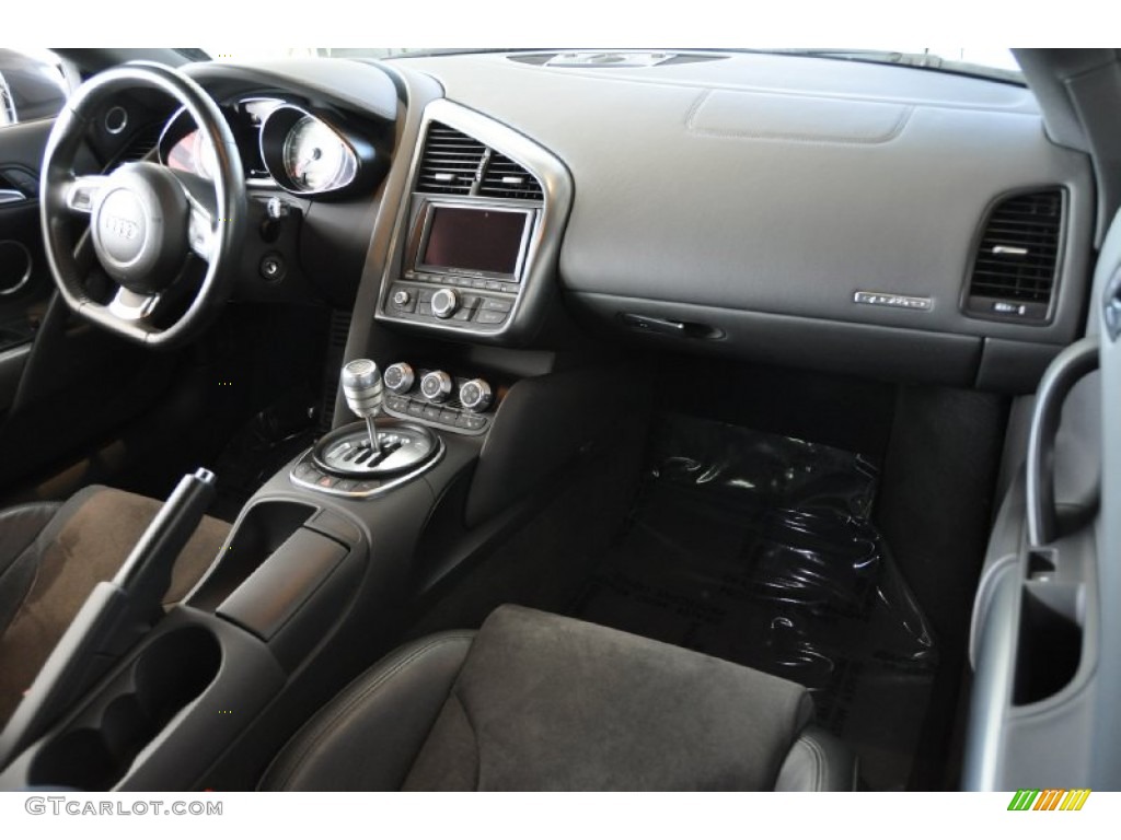 2008 Audi R8 4.2 FSI quattro Black Dashboard Photo #54785478