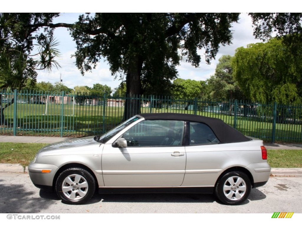 2001 Cabrio GLX - Desert Wind Metallic / Black photo #3