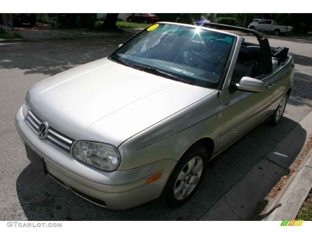 2001 Cabrio GLX - Desert Wind Metallic / Black photo #22