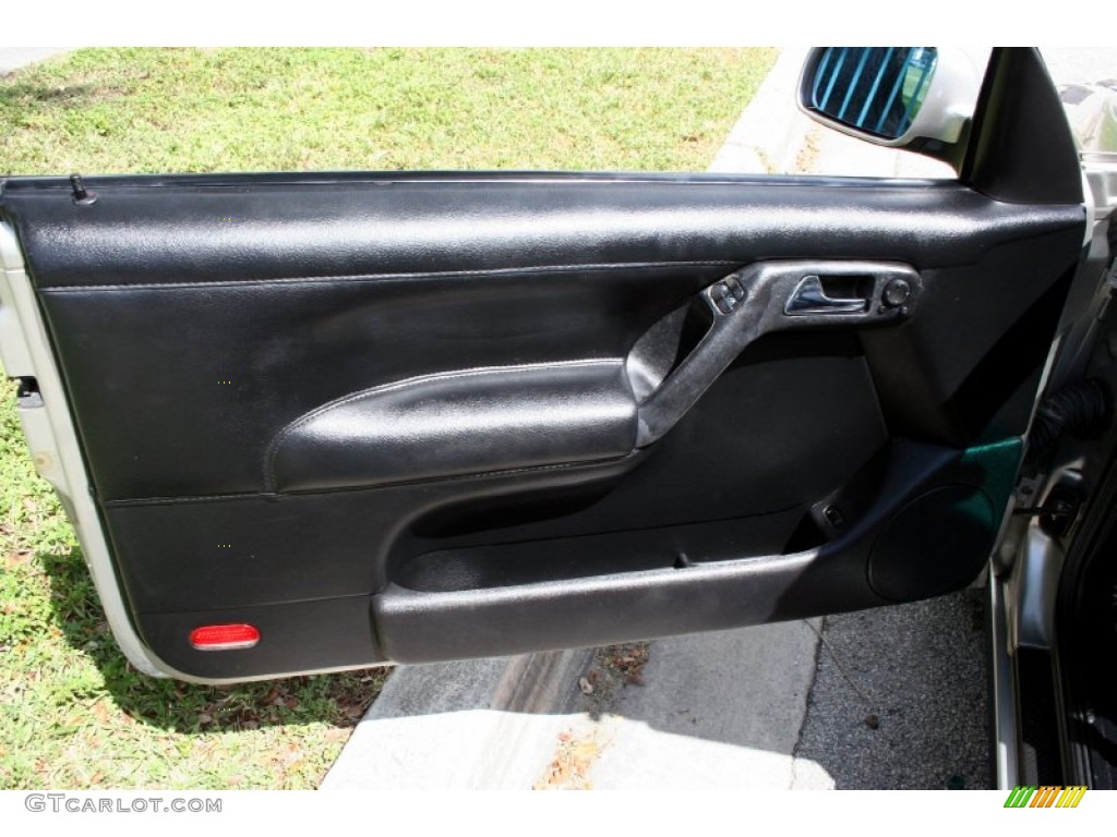 2001 Cabrio GLX - Desert Wind Metallic / Black photo #33